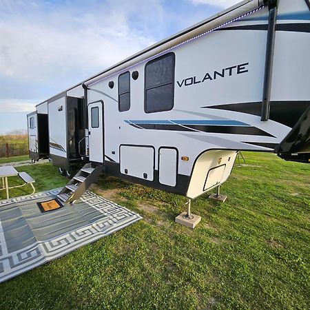 Hailey'S Beach-N-Bay Rv Resort Gilchrist Luaran gambar
