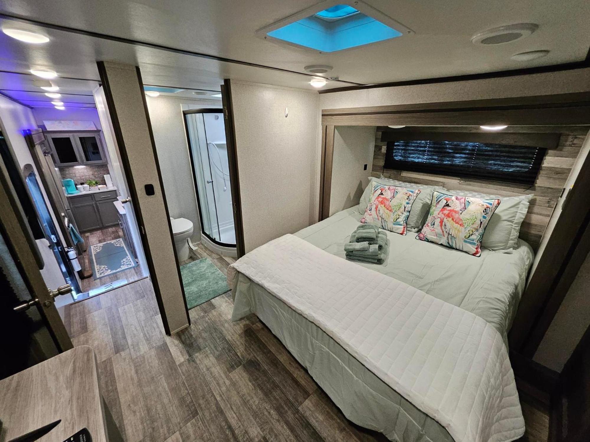 Hailey'S Beach-N-Bay Rv Resort Gilchrist Luaran gambar