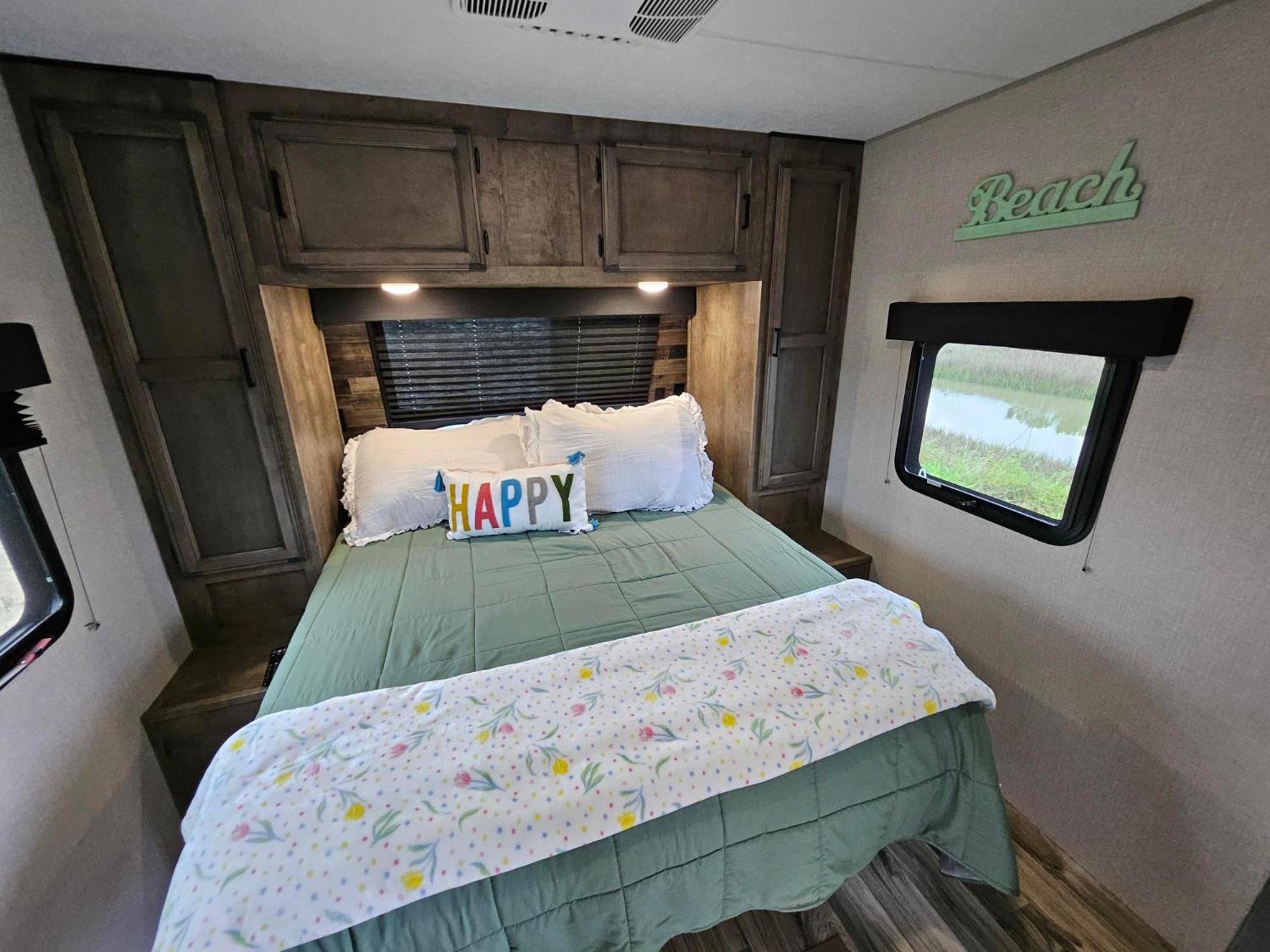 Hailey'S Beach-N-Bay Rv Resort Gilchrist Luaran gambar