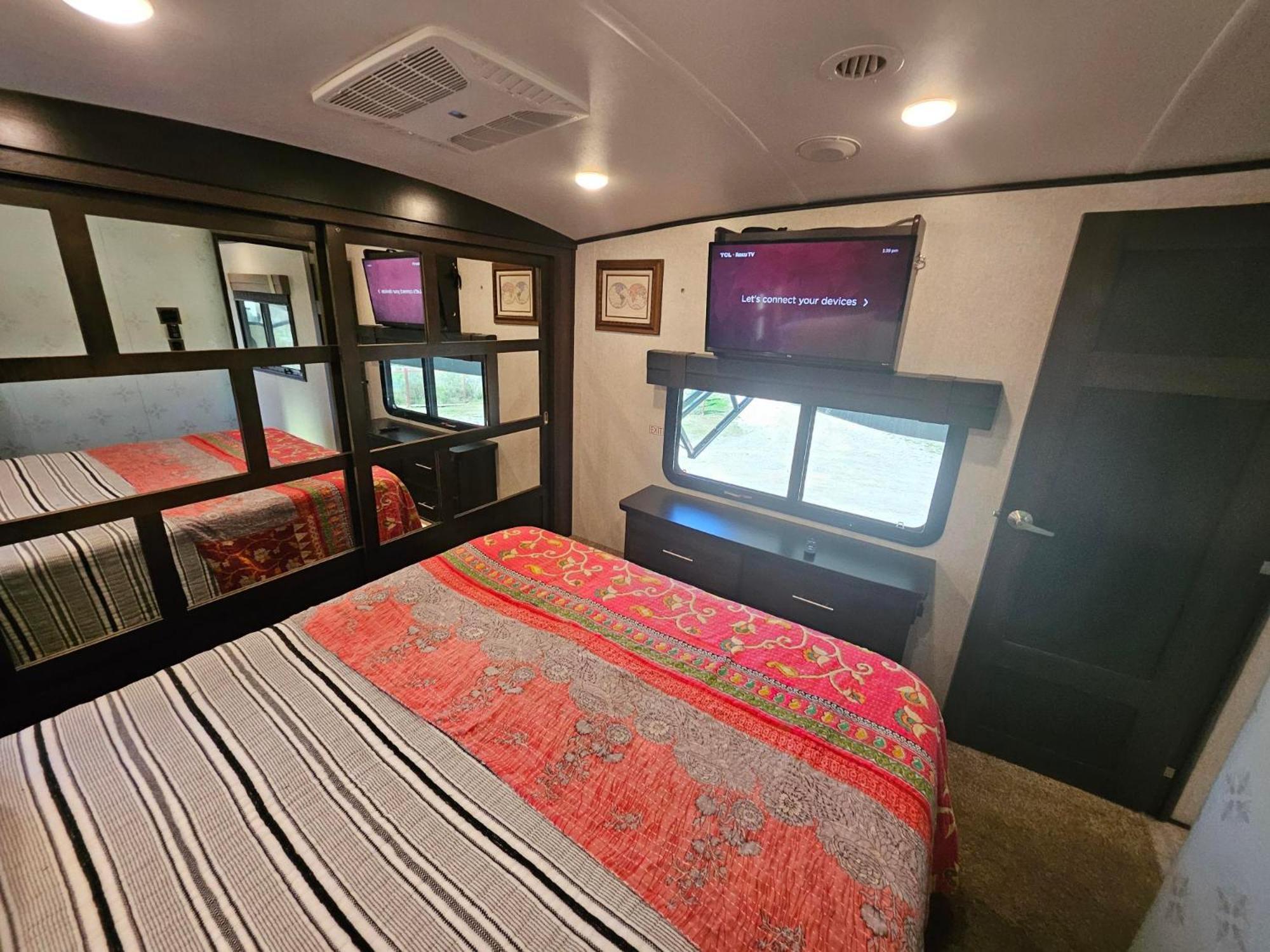Hailey'S Beach-N-Bay Rv Resort Gilchrist Luaran gambar